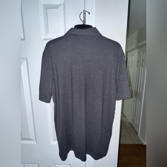 Chaps Men's Polo Shirt - Dry Fit Performance Short Sleeve Golf Polo Shirt Medium - Picture 2 of 10